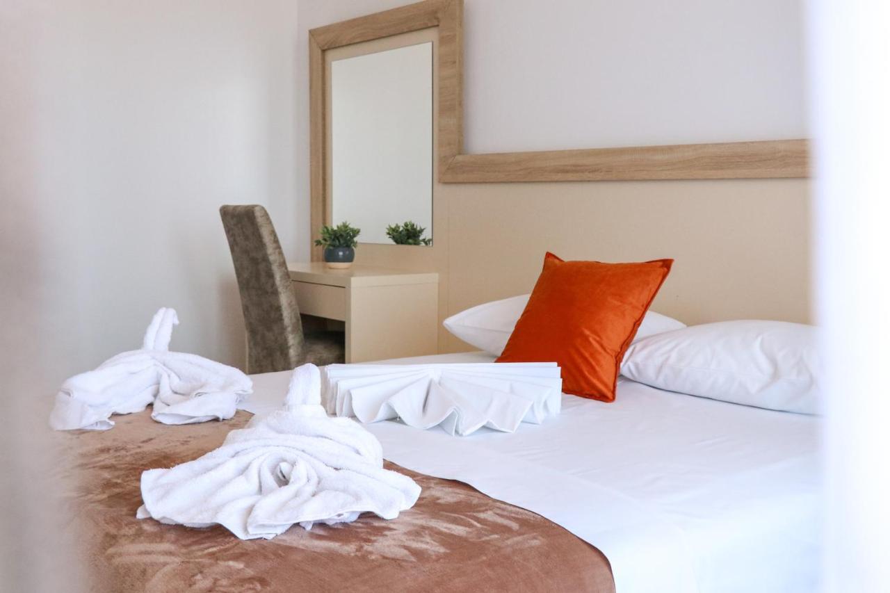 Xelent Hotel Ulcinj Kültér fotó